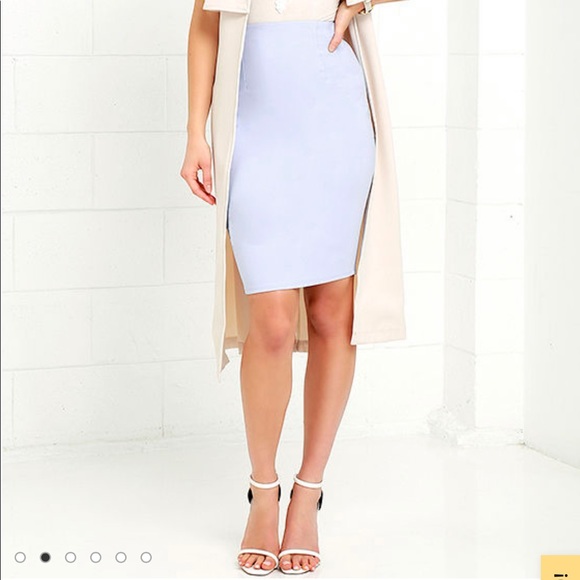 💗Lulu’s Periwinkle Pencil skirt💗 - Picture 2 of 4